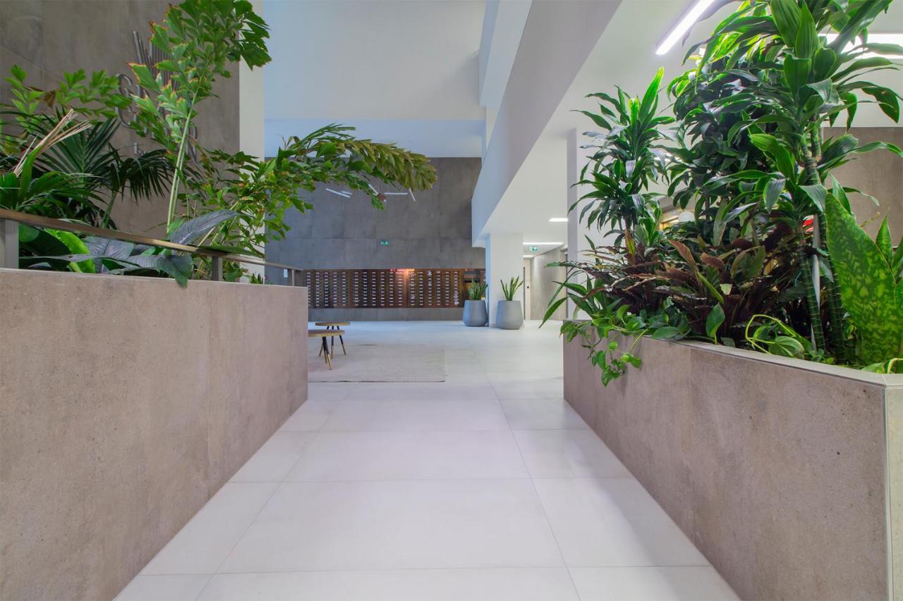 Corvin Modern Two Bedroom Apartment Free Parking بودابست المظهر الخارجي الصورة