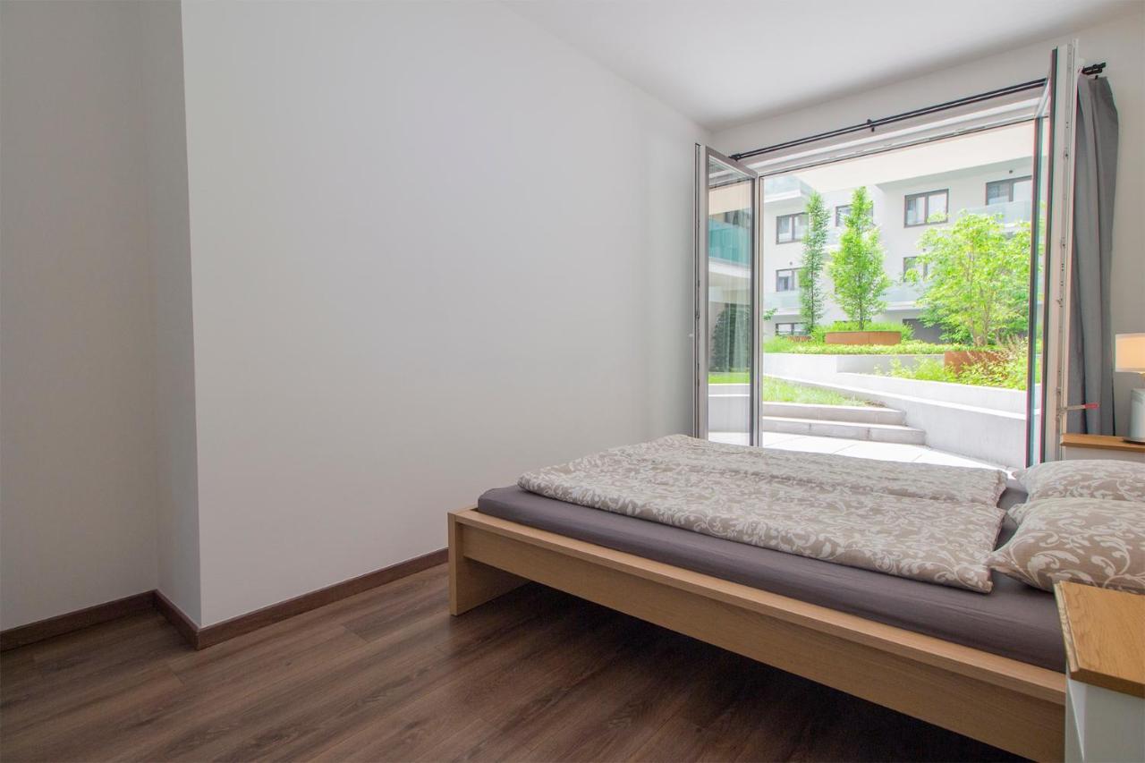 Corvin Modern Two Bedroom Apartment Free Parking بودابست المظهر الخارجي الصورة